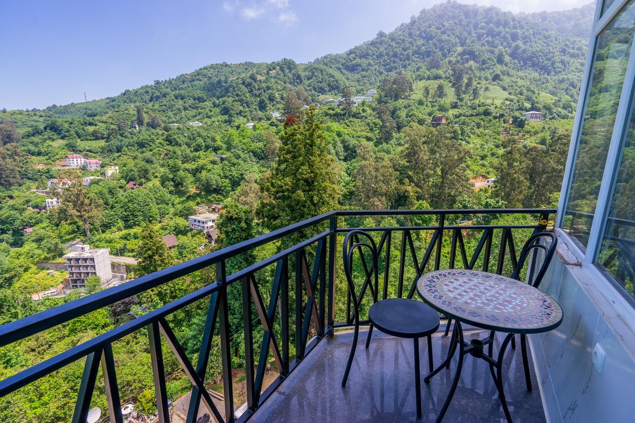 Aniva The Hotel Batumi Exterior foto