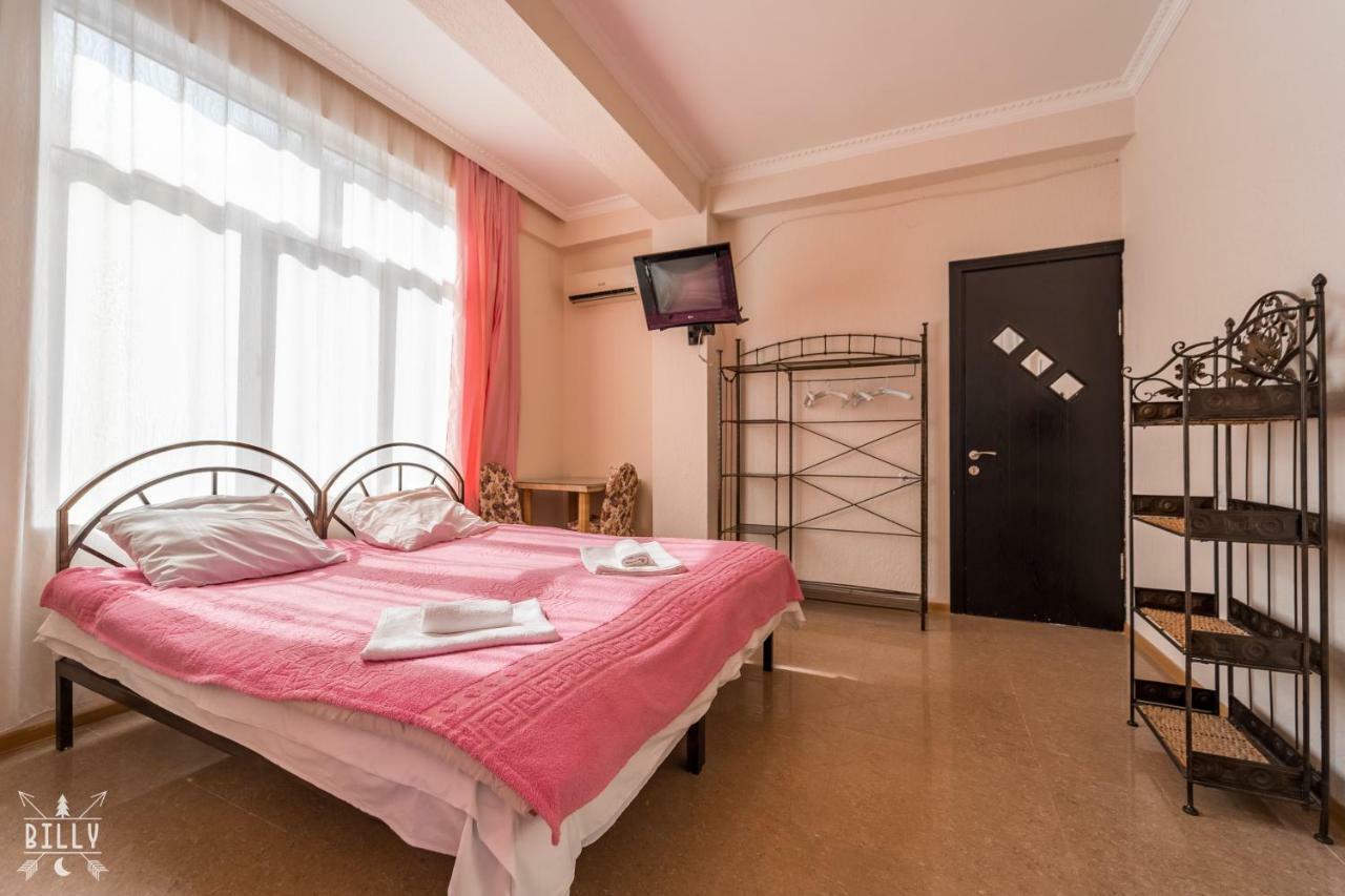 Aniva The Hotel Batumi Exterior foto